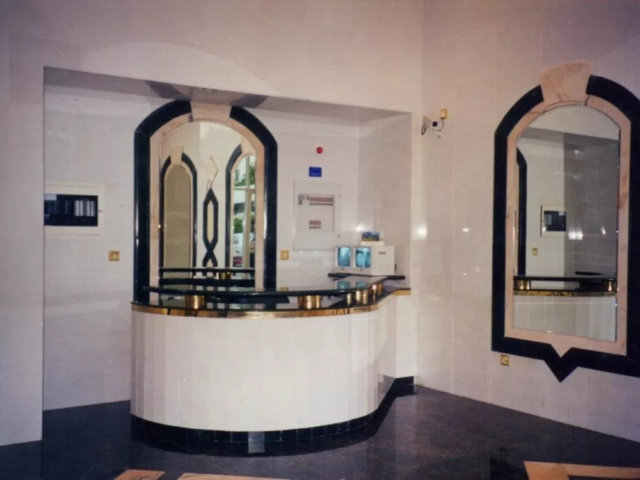 H.H. Shaikh Moh'd. Bin Butty (1997) Abu Dhabi. Architect Dar El Emara. Main Contractor Al Hamid Group. Materials: Bianco Sivec, Gray Sardo (6,000m2)